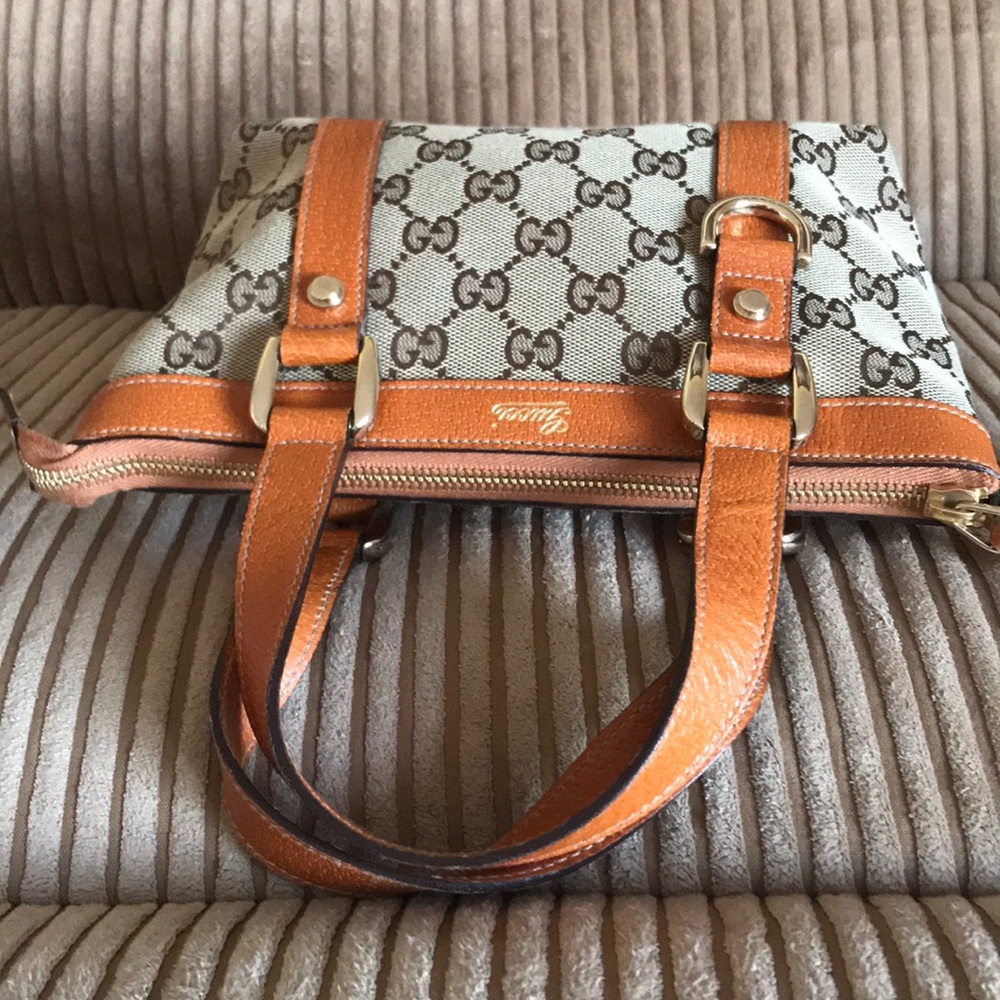 Authentic Gucci Handbag - image 4
